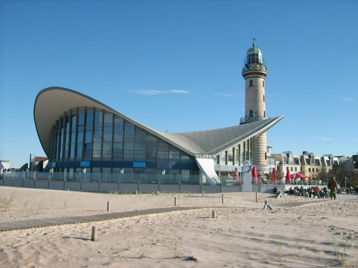 Sommerhaus am Bach Rostock Exterior foto